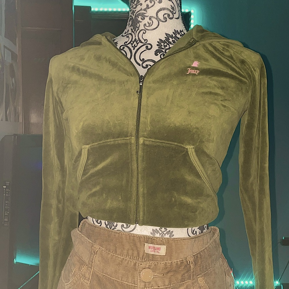 Juicy Couture Green Velour 💚💚near new condition